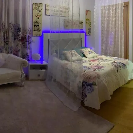 Homestay Nuriahboutique Sacavem